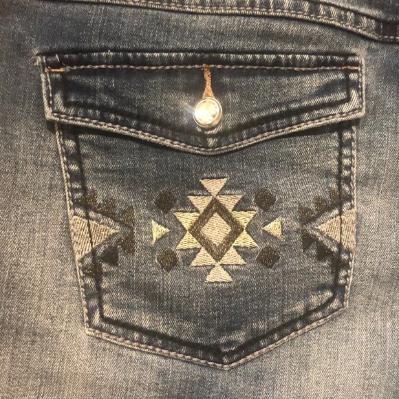 INC Denim Shorts - LIKE NEW - WORN ONCE - Picture 11 of 13